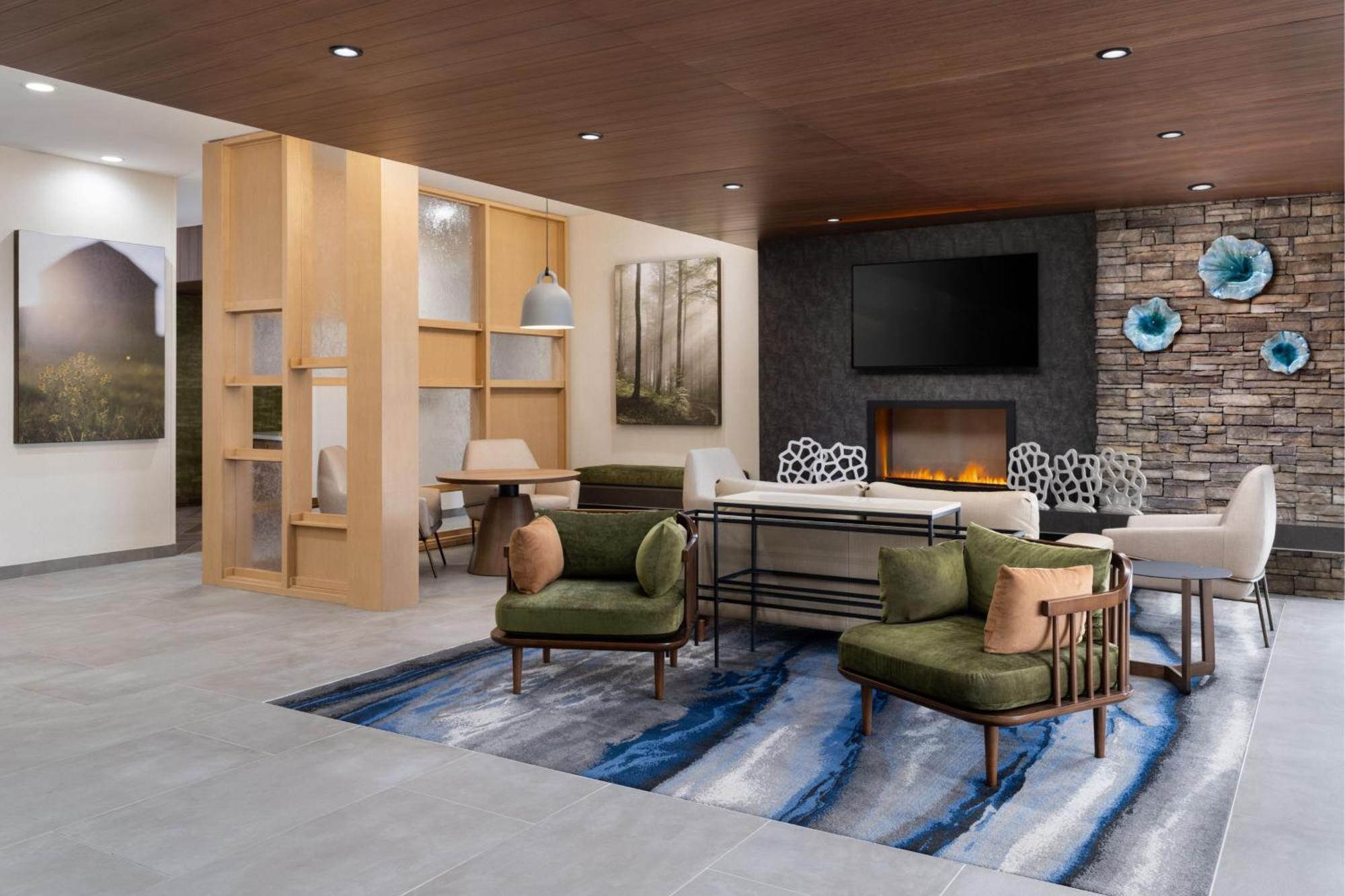 Fairfield By Marriott Inn & Suites Уейкрос Екстериор снимка